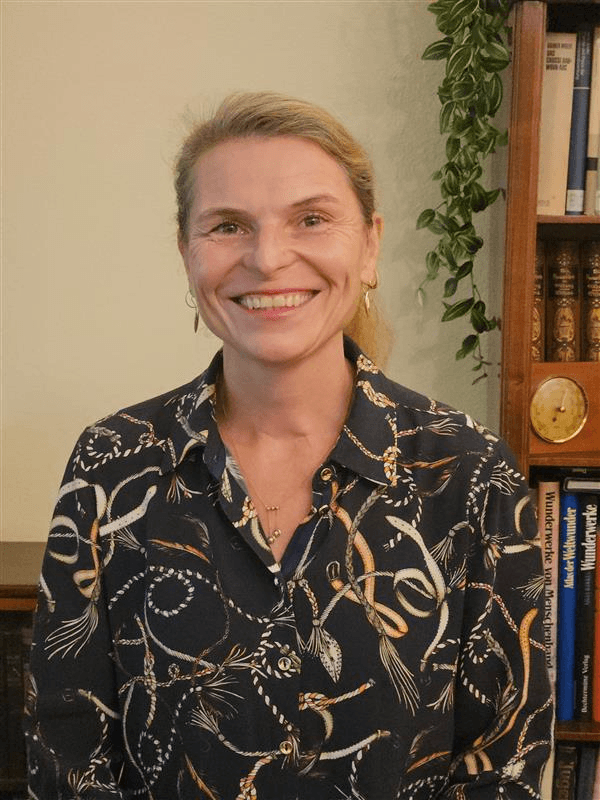 Olga Miller